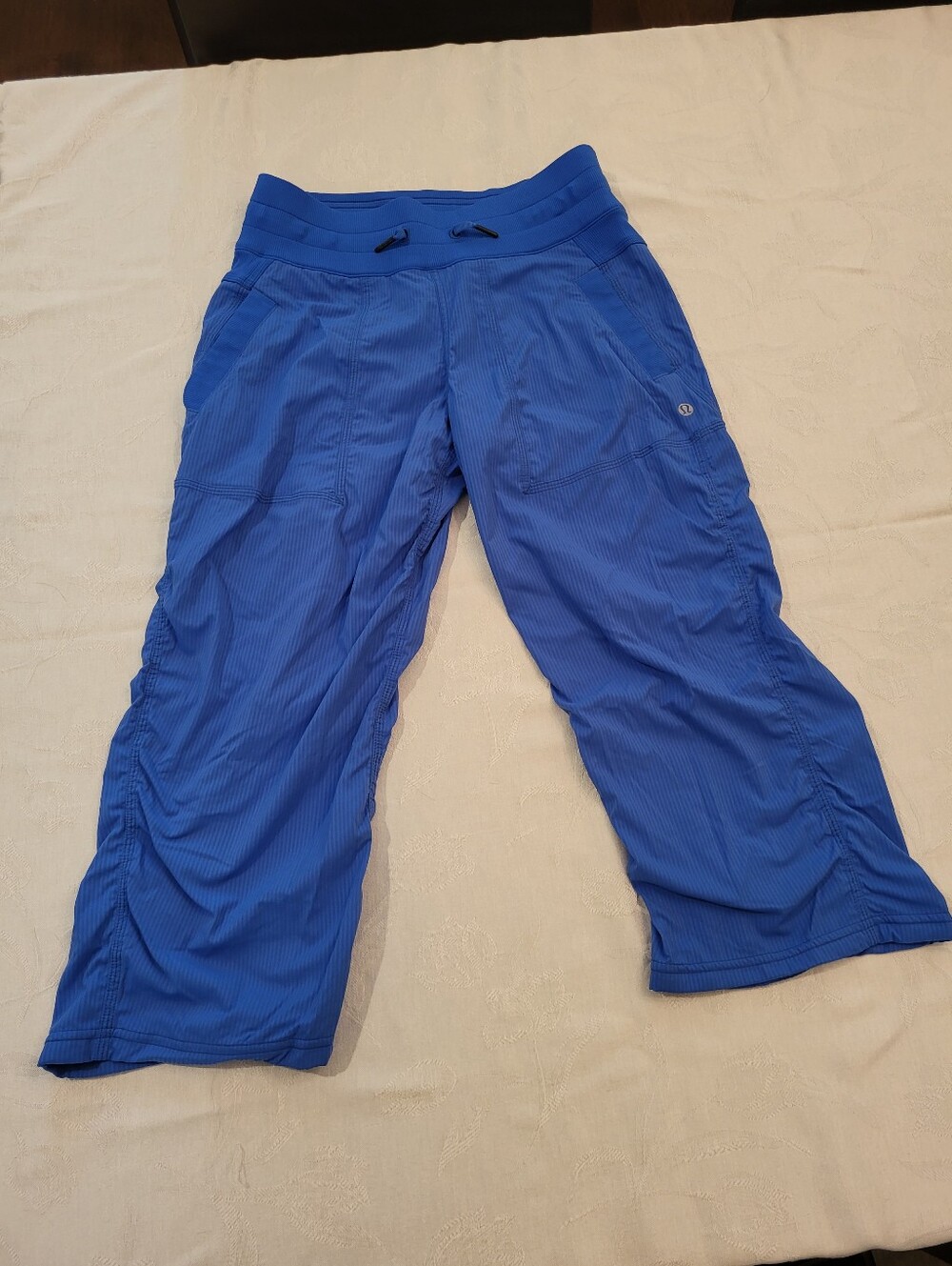 Lululemon Dance Studio Crop Size 4 EUC